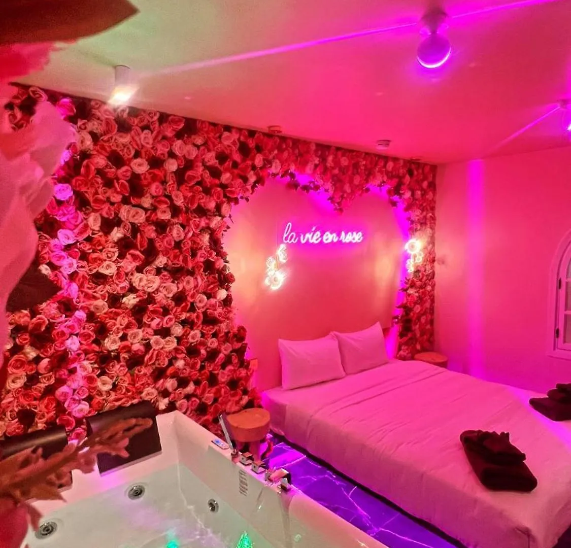 Apartamento La Vie En Rose ! Jacuzzi ! Centre Marrakech Marrakesh